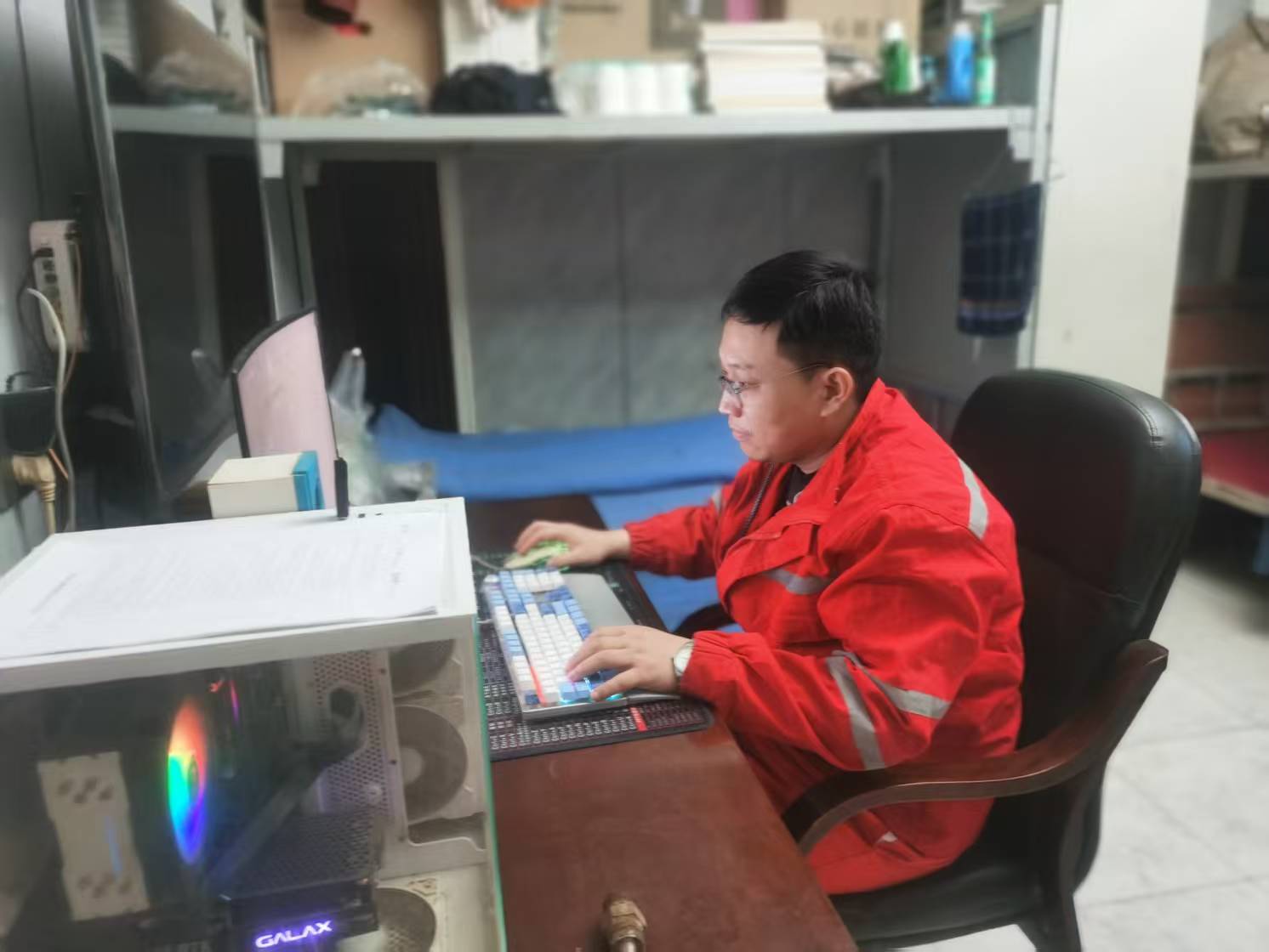 張啟宏-工作照片